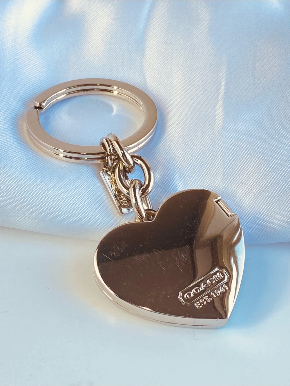 Coach Locket Teal Bluegreen Turquoise Silver Bach Charm Keyring Keyfob - Picture 5 of 7